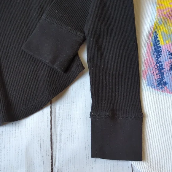 Old Navy Long Sleeve Thermal T-Shirt Bundle - Size: S (6/7) - Picture 8 of 10